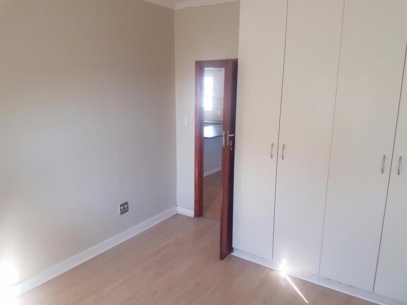 To Let 3 Bedroom Property for Rent in Brooklyn Western Cape